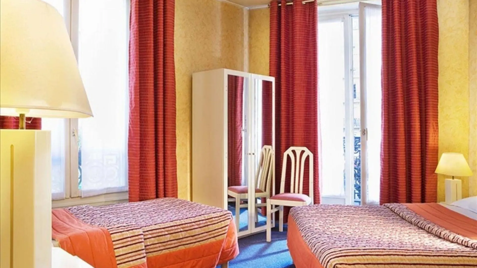 Elysa-luxembourg Parigi